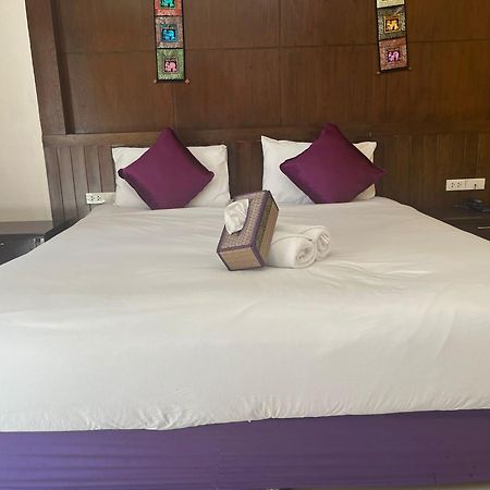 Thai Siam Patong Eksteriør bilde